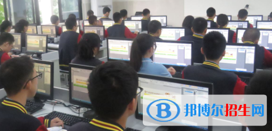 成都2022年計(jì)算機(jī)學(xué)校中專升大?？际裁? width=