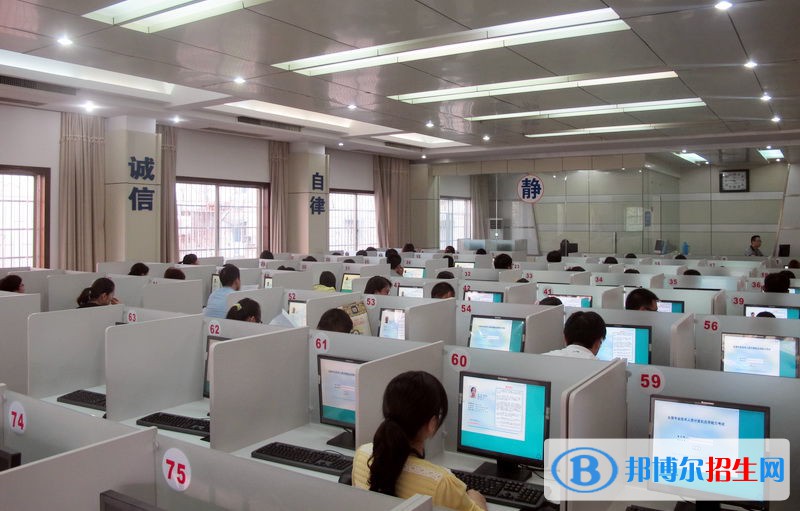 河北2022年比較好的計算機(jī)學(xué)校大專學(xué)校