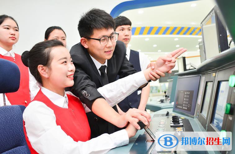 蘭州2022年讀軌道交通學(xué)?？梢钥即髮W(xué)嗎