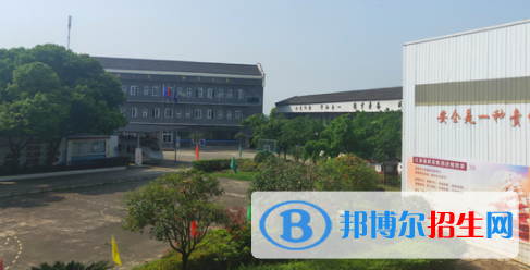 成都莊園機(jī)電職業(yè)技術(shù)學(xué)校2022年招生簡章