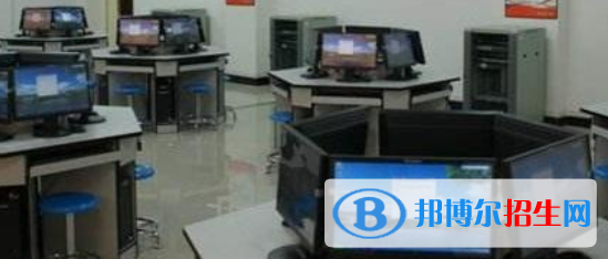 成都2022年讀計算機學(xué)校學(xué)什么有前途