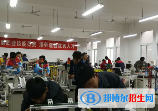 宜賓華神機電職業(yè)技術(shù)學(xué)校2022年學(xué)費、收費多少
