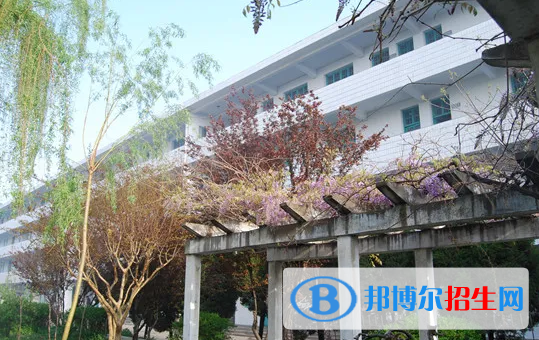 貴陽(yáng)2022年初中畢業(yè)上中專學(xué)校好嗎