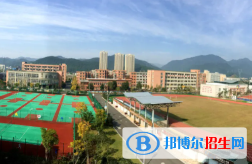 浙江桐廬職業(yè)技術學校2