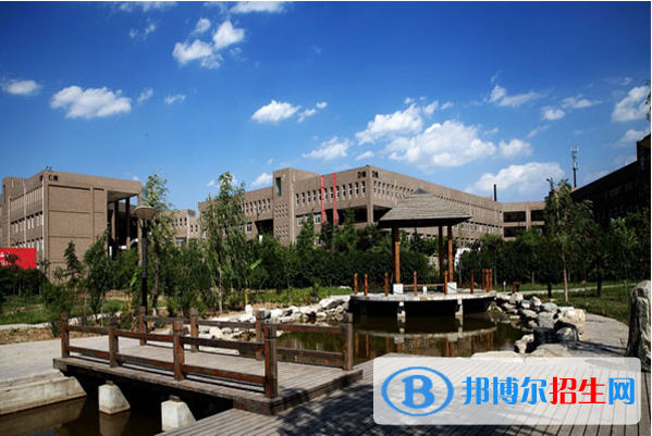  西安技師學(xué)院未來(lái)學(xué)院2022年招生辦聯(lián)系電話