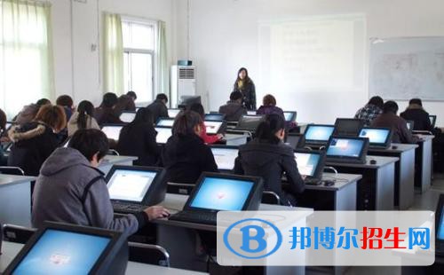 河北2022年初中生可以讀什么計(jì)算機(jī)學(xué)校