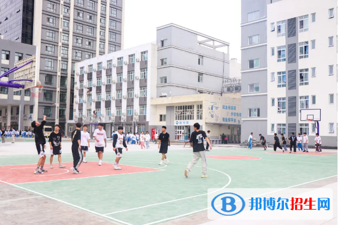 安康育英中等職業(yè)學(xué)校怎么樣、好不好？