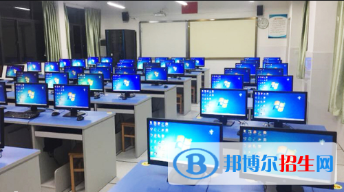 河北2022年哪所計(jì)算機(jī)學(xué)校好