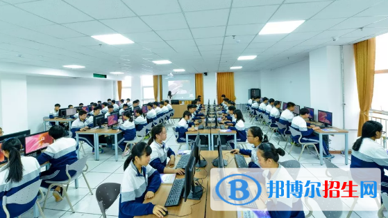 貴陽2022年男孩子適合學(xué)的中專專業(yè)