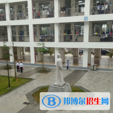 廣東湛江市霞山區(qū)職業(yè)高級中學2022年招生辦聯(lián)系電話