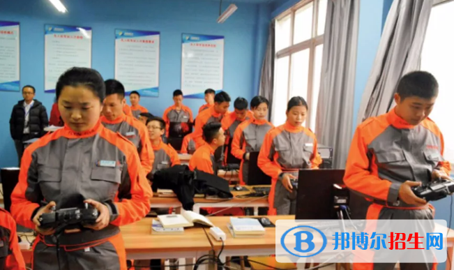 四川省渠縣職業(yè)中專學(xué)校2022年報(bào)名條件、招生要求、招生對(duì)象