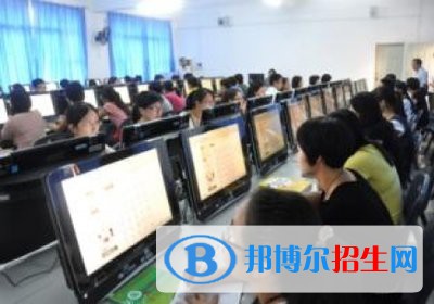 河北2022年計(jì)算機(jī)學(xué)校里面都有哪些專業(yè)