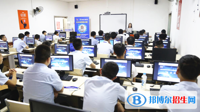 河北2022年計算機學(xué)校都有什么專業(yè)