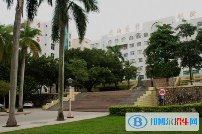 紅河慶來職業(yè)學校2022年報名條件、招生要求、招生對象