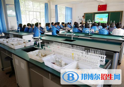 峨山縣職業(yè)高級(jí)中學(xué)2022年招生簡章