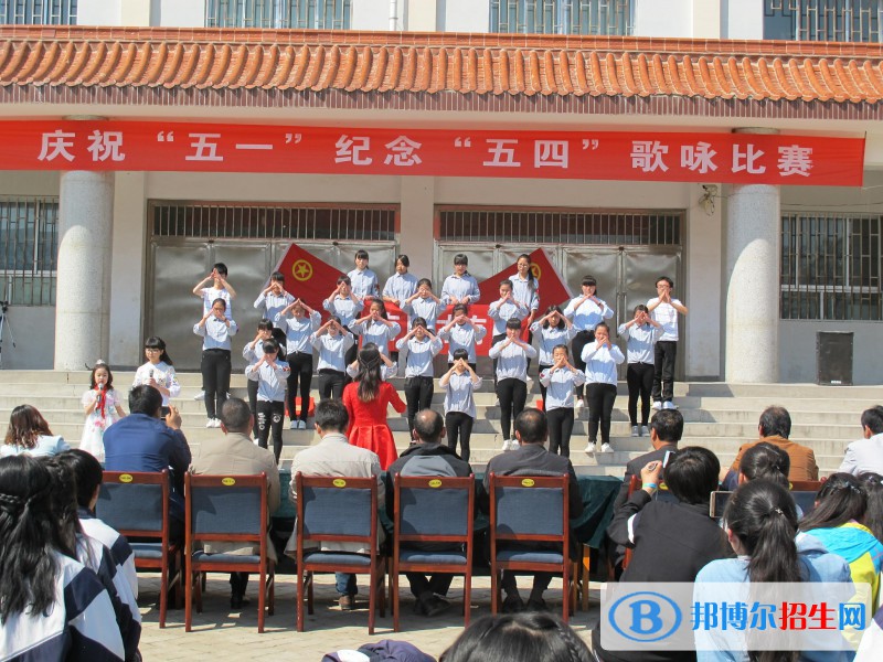 定西工貿(mào)中等專業(yè)學(xué)校2020年報(bào)名條件、招生要求、招生對(duì)象
