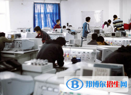 達州萼山職業(yè)技術(shù)學校2022年招生簡章