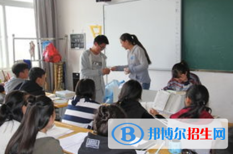達(dá)州百島湖職業(yè)技術(shù)學(xué)校2022年學(xué)費(fèi)、收費(fèi)多少