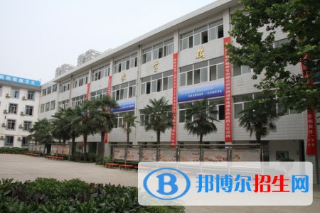 西安市機(jī)電職業(yè)技術(shù)學(xué)校2022年報(bào)名條件、報(bào)名對(duì)象