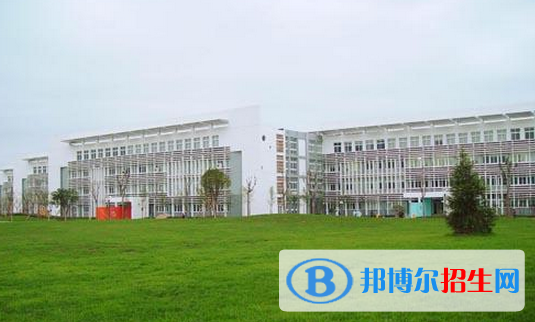 河北2022年讀航空服務(wù)學(xué)校有沒(méi)有用
