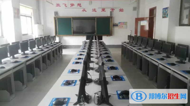 河北2022年計算機學校學什么好有前途