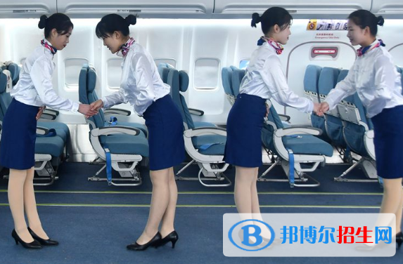 河北2022年讀航空服務學校能考大學嗎