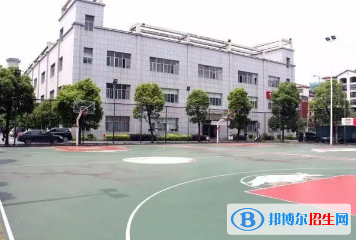文山州財(cái)貿(mào)學(xué)校2022年報(bào)名條件、招生要求、招生對象