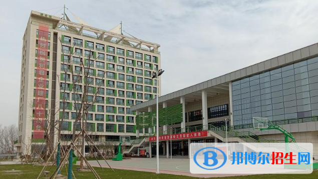 西安利君醫(yī)藥技工學校怎么樣、好不好