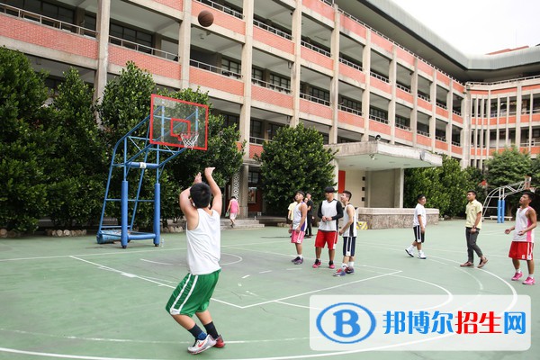 云南省財(cái)貿(mào)學(xué)校2022年有哪些專業(yè)