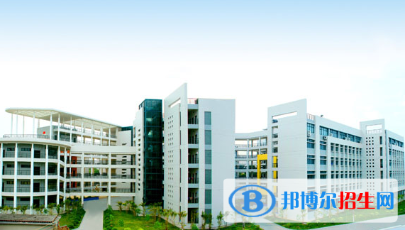 云南廣播電視大學(xué)中專學(xué)校2022年招生錄取分數(shù)線