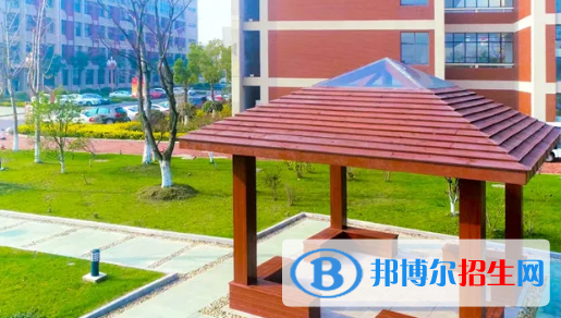 貴陽2022年中專學校是什么意思