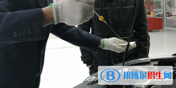 成都2022年初中生能考汽修學校嗎