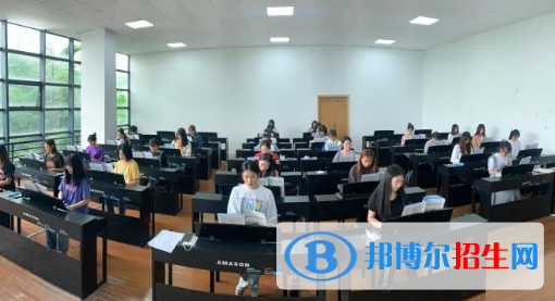 貴陽(yáng)2022年女生中專(zhuān)學(xué)什么專(zhuān)業(yè)好