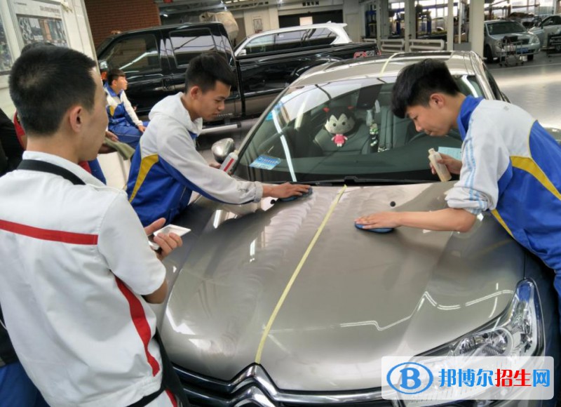 甘肅2022年哪個(gè)汽修學(xué)校比較好