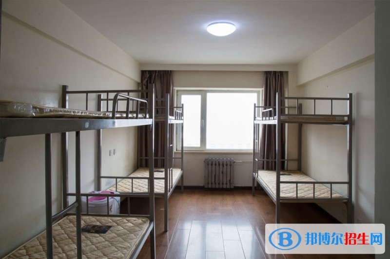  西安華山技工學(xué)校2022年宿舍條件
