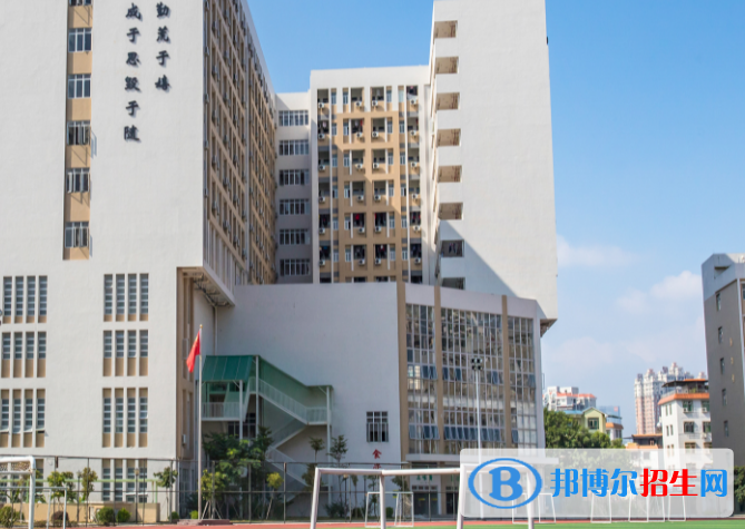 曲靖技工學(xué)校2022年報(bào)名條件、招生要求、招生對(duì)象