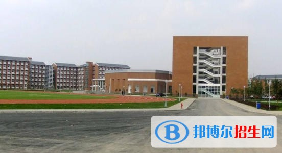 滄州工貿(mào)學(xué)校2022年學(xué)費(fèi)、收費(fèi)多少
