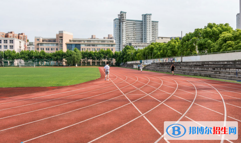 重慶藝才高級技工學校2022年招生辦聯(lián)系電話