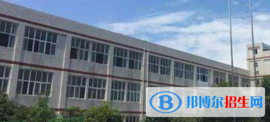 成都德圣中等職業(yè)學(xué)校2022年學(xué)費(fèi)、收費(fèi)多少