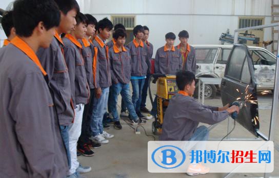 蘭州2022年讀汽修學校需要什么
