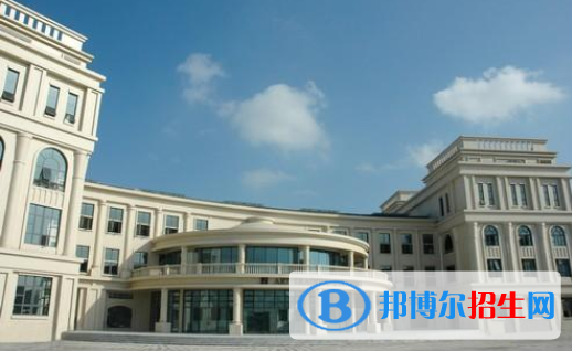 保山市中專技工學(xué)校2022年報名條件、招生要求、招生對象