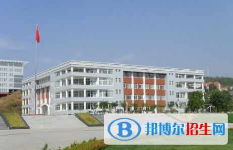 通?？h職業(yè)高級中學2022年招生辦聯(lián)系電話