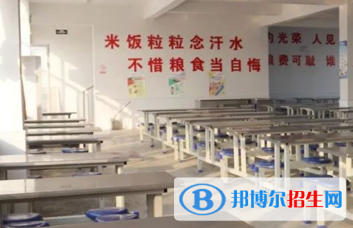 安寧市職業(yè)高級中學2022年招生辦聯(lián)系電話