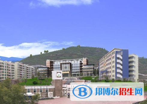 重慶萬(wàn)州職業(yè)教育中心2022年招生辦聯(lián)系電話