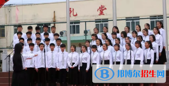 紫云民族職業(yè)技術中學2022年報名條件、招生要求、招生對象