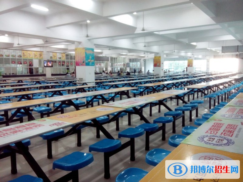 四川蓬溪實驗中學(xué)2022年宿舍條件