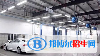 蘭州2022年女生在汽修學(xué)校學(xué)什么好