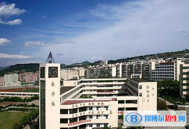 重慶萬州旅游職業(yè)高級(jí)中學(xué)2022年招生辦聯(lián)系電話