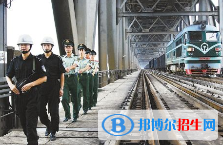適合男生的鐵路學(xué)校專業(yè)