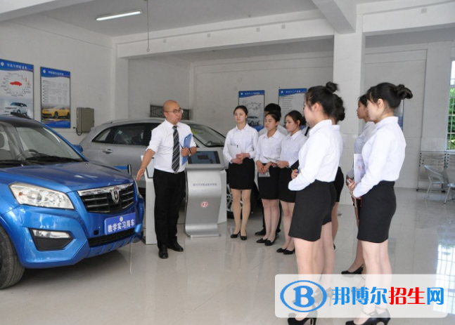 重慶2022年女生上汽修學校學什么專業(yè)好